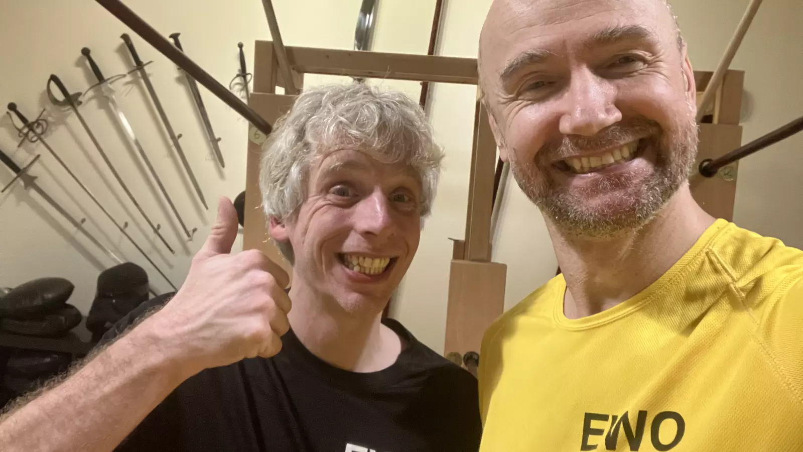 Black Shirt: WingTczun Leadership 12e SG p2 - Manuel van der Wal